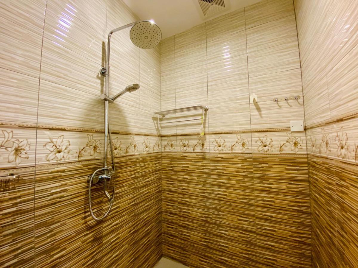 J Boutique Hotel 新张优惠 Муар Экстерьер фото