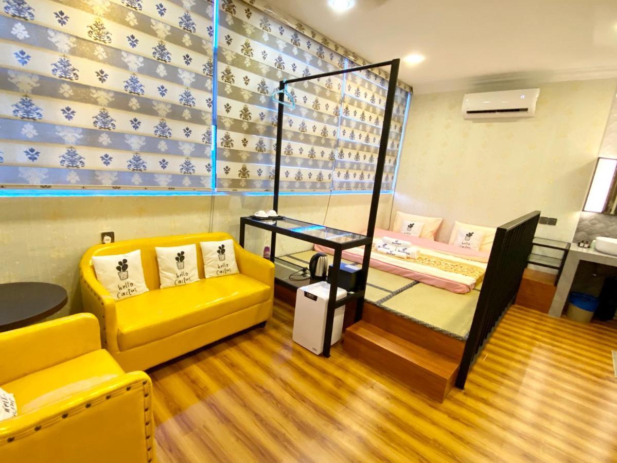 J Boutique Hotel 新张优惠 Муар Экстерьер фото